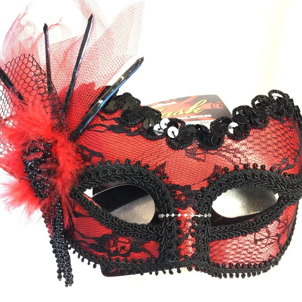 Halloween Venetian Mask NWT NOS